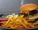 Foto zu Burger Doppel Cheeseburger