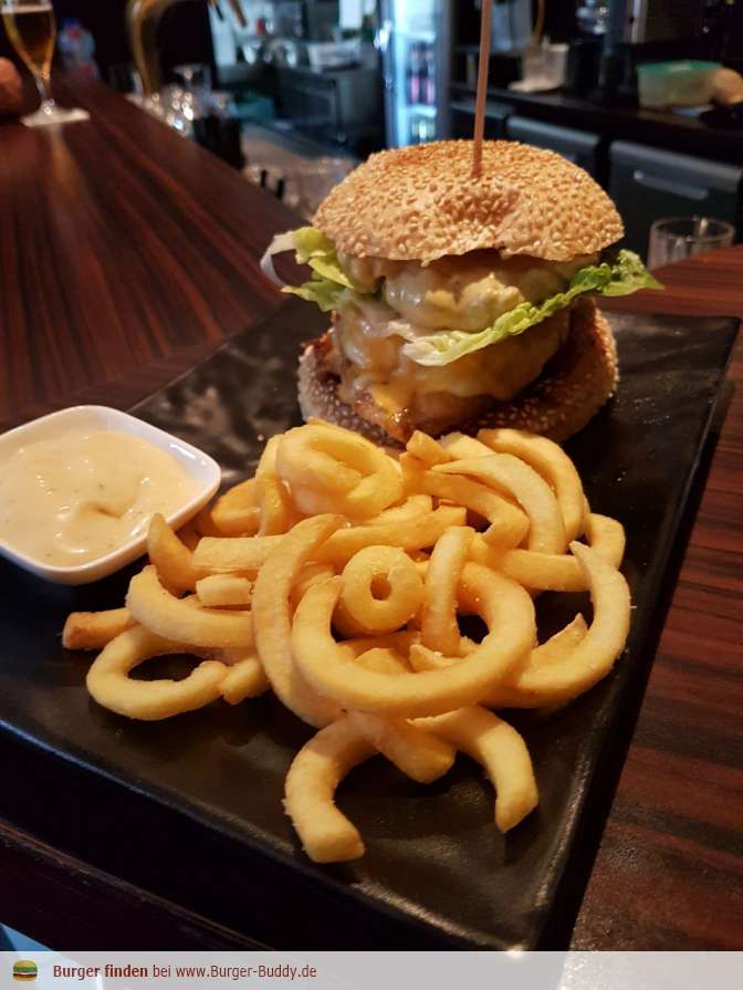 Foto zu Burger Cheeseburger